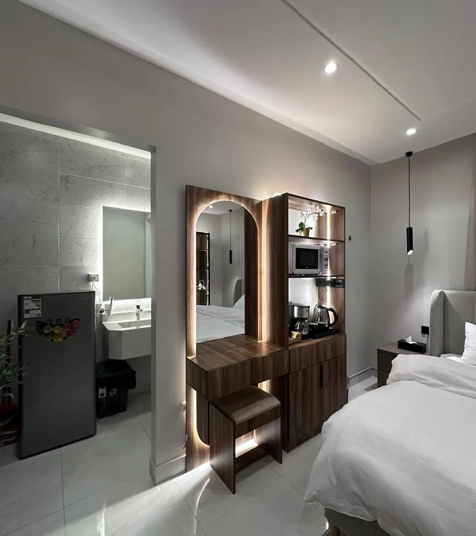 Luxury 2-Bedroom Apartment & Studio Behind Al Yasmin Mall, Jidda