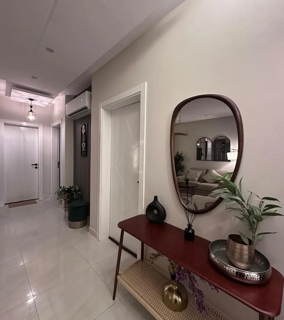 Luxury 2-Bedroom Apartment & Studio Behind Al Yasmin Mall, Джедда 0*,  Саудовская Аравия